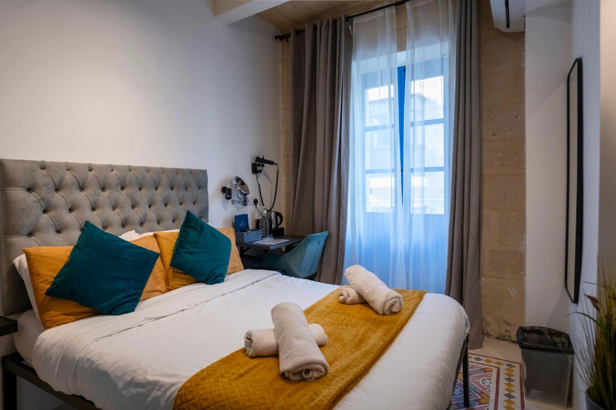 Gasthof Mandera's Boutique & Dorms Valletta