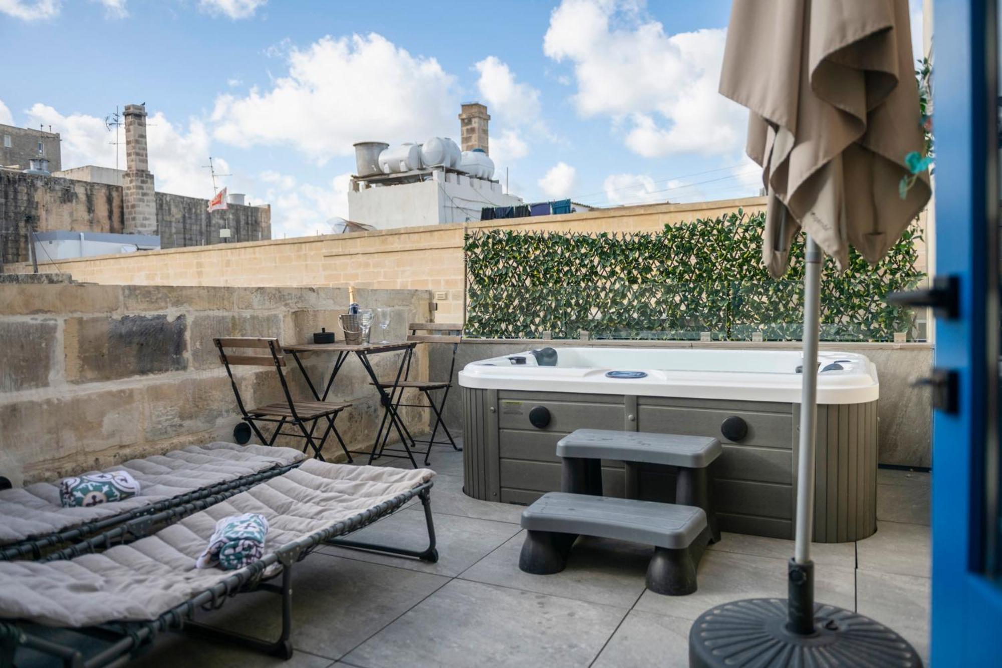 Mandera's Boutique & Dorms Gasthof Valletta